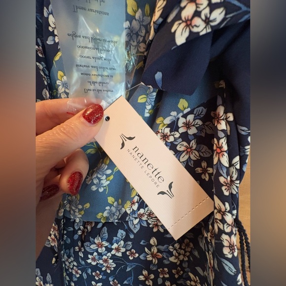 Nanette Lepore Dress NWT women’s size 6 (missing fabric belt). - Picture 7 of 9